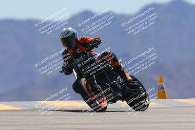 media/Mar-24-2025-Moto Forza (Mon) [[57ce5c5cff]]/1-Advanced Group/Session 4 (Turn 9)/